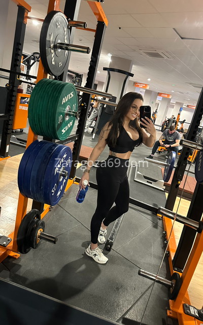 Nuria, brasileña guapa y con estilo. 650970143. Citas en ZARAGOZA, ZARAGOZA. www.zaragoza69.com.