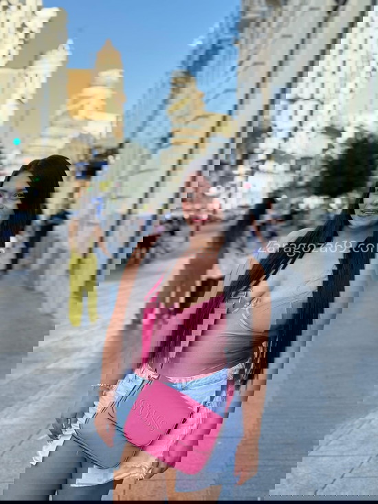 Victoria, encantadora latina. 643751622. Citas en ZARAGOZA, ZARAGOZA. www.zaragoza69.com.