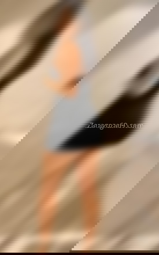 Adriana,  elegante y risueña . 678947613. Citas en ZARAGOZA, ZARAGOZA. www.zaragoza69.com.