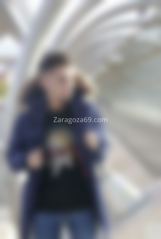 Daniel, joven colombiano . 611323060. Citas en ZARAGOZA, ZARAGOZA. www.zaragoza69.com.