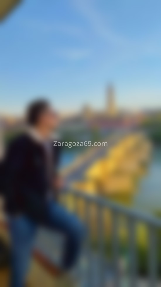 Daniel, joven colombiano . 611323060. Citas en ZARAGOZA, ZARAGOZA. www.zaragoza69.com.