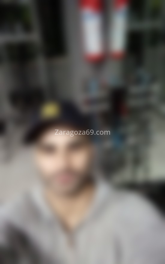 Saúl, educado y buen amigo. 610657829. Citas en ZARAGOZA, ZARAGOZA. www.zaragoza69.com.