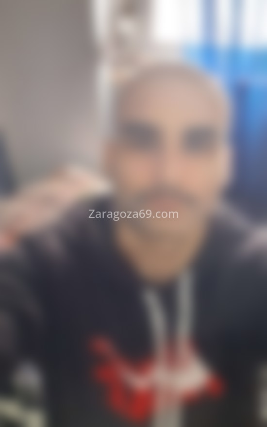 Saúl, educado y buen amigo. 610657829. Citas en ZARAGOZA, ZARAGOZA. www.zaragoza69.com.