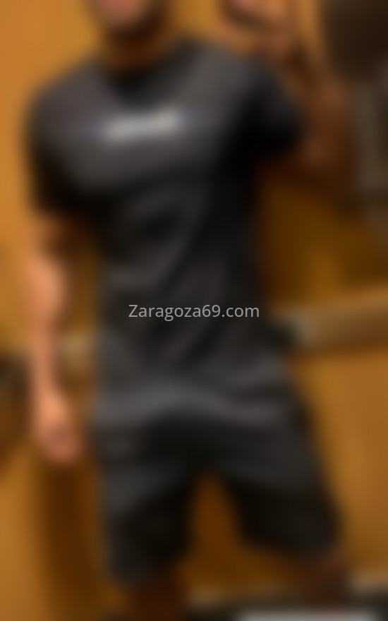 Junior, brasileño. 610009262. Citas en ZARAGOZA, ZARAGOZA. www.zaragoza69.com.