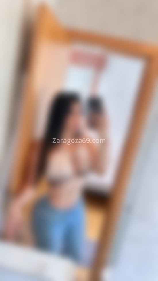 Mia, colombiana de 25 años. 602453878. Citas en ZARAGOZA, ZARAGOZA. www.zaragoza69.com.