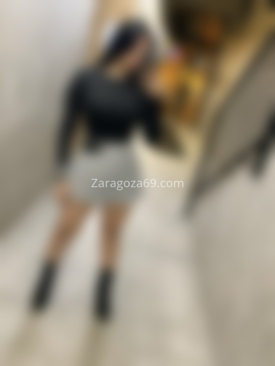 Nadia, morena brasileña risueña. 613210954. Citas en ZARAGOZA, ZARAGOZA. www.zaragoza69.com.