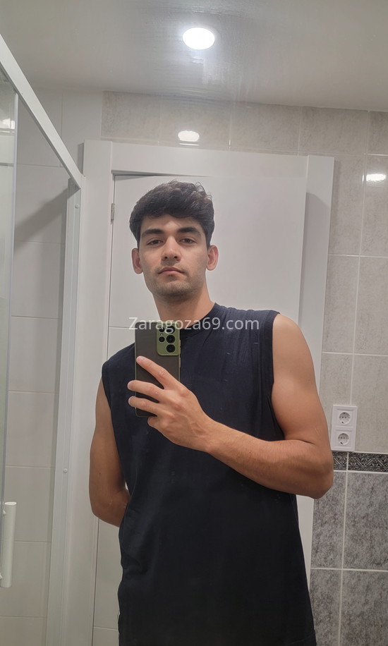 Jose, joven venezolano. 604966642. Citas en ZARAGOZA, ZARAGOZA. www.zaragoza69.com.