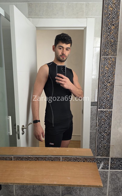Jose, joven venezolano. 604966642. Citas en ZARAGOZA, ZARAGOZA. www.zaragoza69.com.