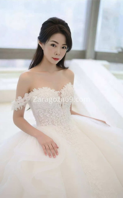 Coco, una chica china asiática. 614763244. Citas en ZARAGOZA, ZARAGOZA. www.zaragoza69.com.