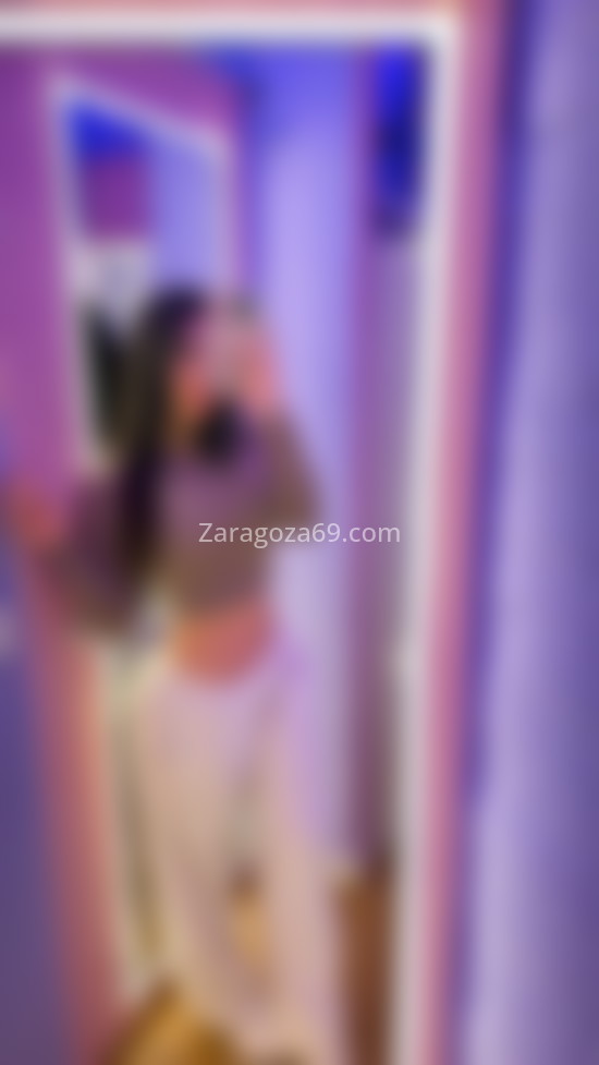 Mia, colombiana de 25 años. 602453878. Citas en ZARAGOZA, ZARAGOZA. www.zaragoza69.com.