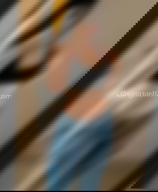 Mia, joven latina. 635069127. Citas en ZARAGOZA, ZARAGOZA. www.zaragoza69.com.