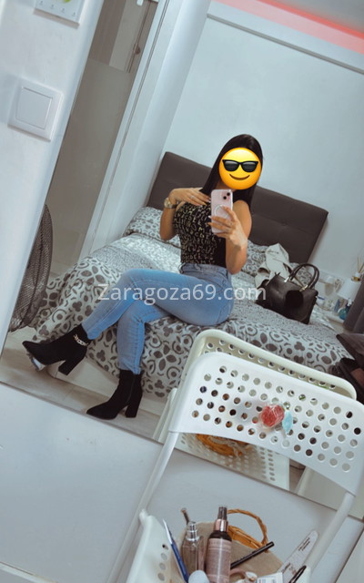 Andrea, bella madurita venezolana. 614560699. Citas en ZARAGOZA, ZARAGOZA. www.zaragoza69.com.