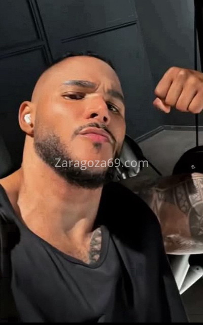 Alex, guapete, tatuado y musculado . 614383824. Citas en ZARAGOZA, ZARAGOZA. www.zaragoza69.com.